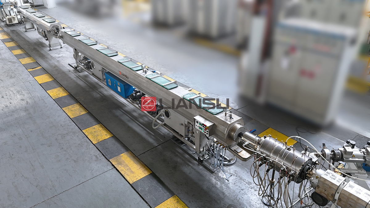 1788512429146070.jpg vacuum calibration tank for abs pipe extrusion line.jpg
